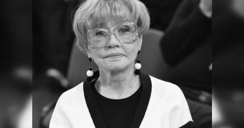 Отрывок из книги Веры Алентовой опубликовала Юлия Меньшова в день ее памяти