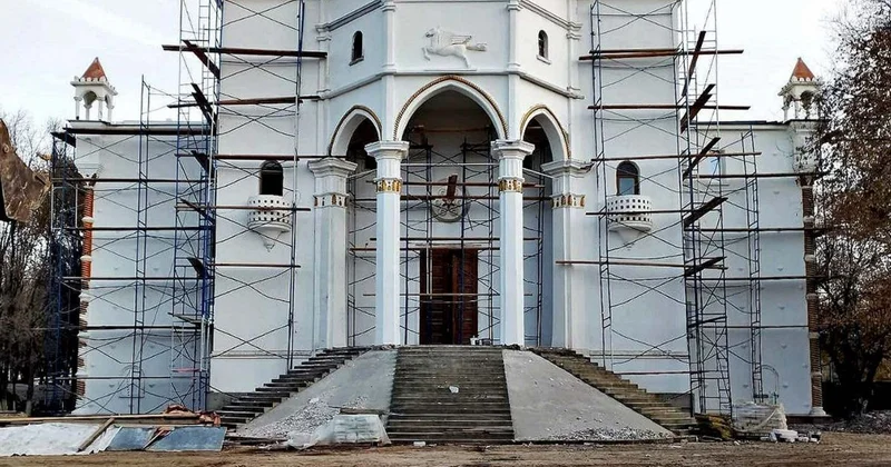 Әкімдік неліктен Мәдениет сарайын көрсетпей отыр?