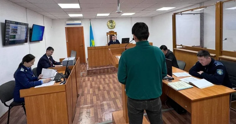 Два казахстанца не сидели дома и лишились свободы