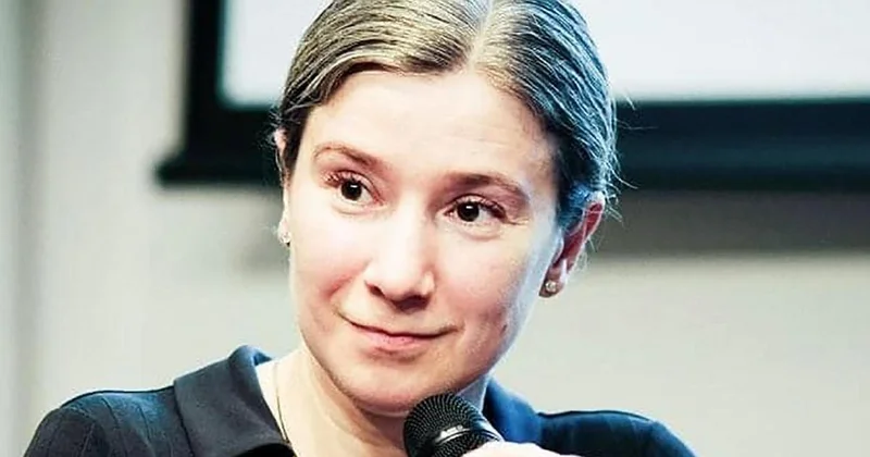 Политолога Екатерину Шульман заочно приговорили к году лишения свободы в России
