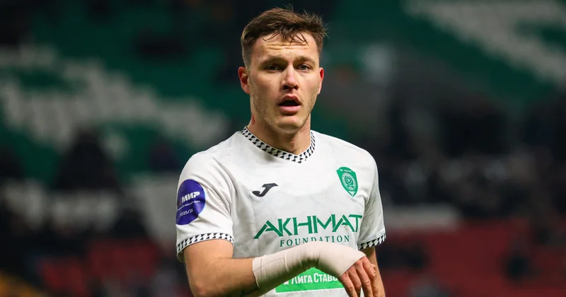 Максим Самородов Ахматқа жеңіс сыйлады