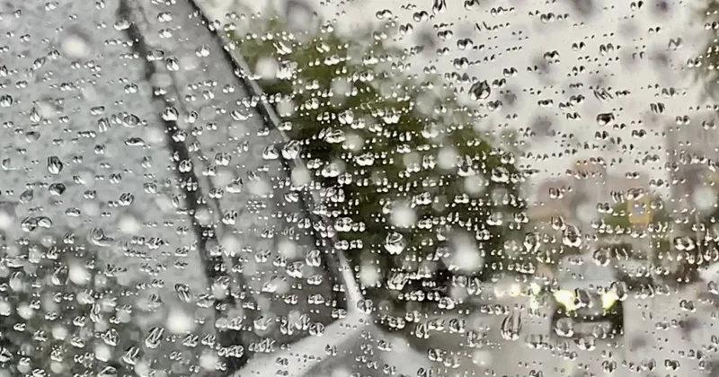 Сильные осадки и гололёд ожидают Казахстан в начале недели