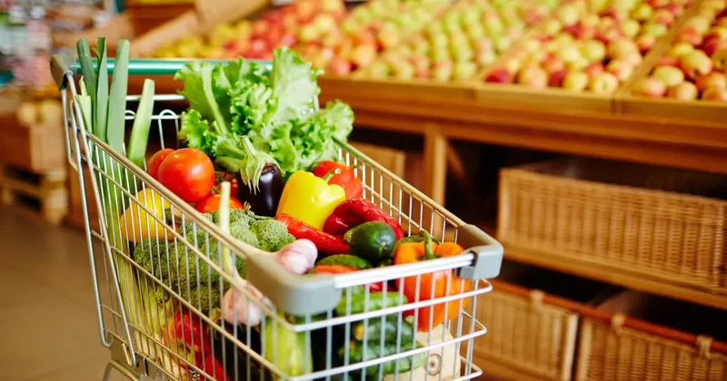 Рост цен на продукты в Казахстане: из подорожавшего в феврале статистики выделили лишь кукурузу