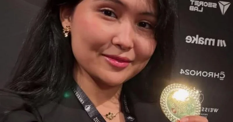 Бибисара Асаубаева вошла в топ 10 рейтинга FIDE