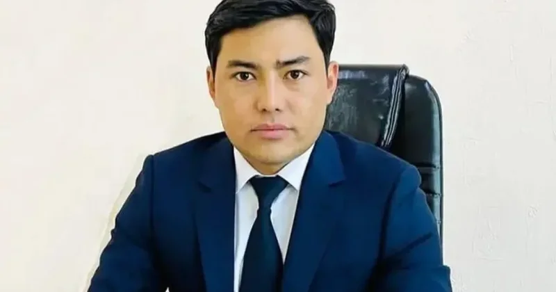 Подчиненный акима Шымкента устроил драку и попал на видео