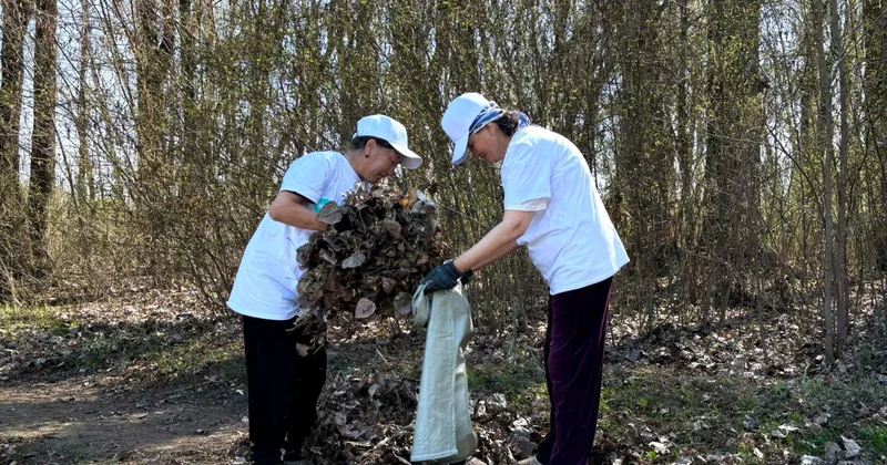 Алматы облысында Таза бейсенбі акциясы барысында 35 тонна қоқыс полигонға жөнелтілді