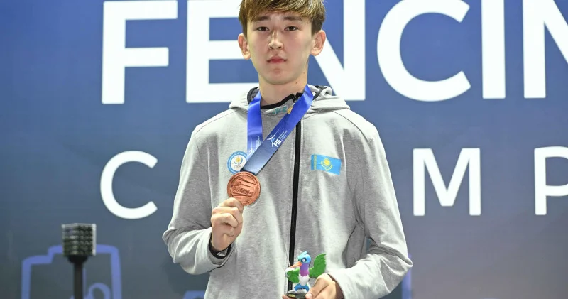 19 жастағы қазақстандық әлем чемпионатының тарихи медалін жеңіп алды