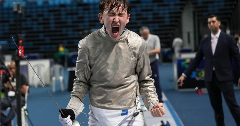 Семсерлесуден ӘЧ: Ел қоржынына тарихи жүлде түсті