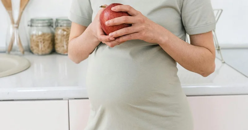 Ущерб на 146 млн тенге: беременных фиктивно устраивали на работу в Актау