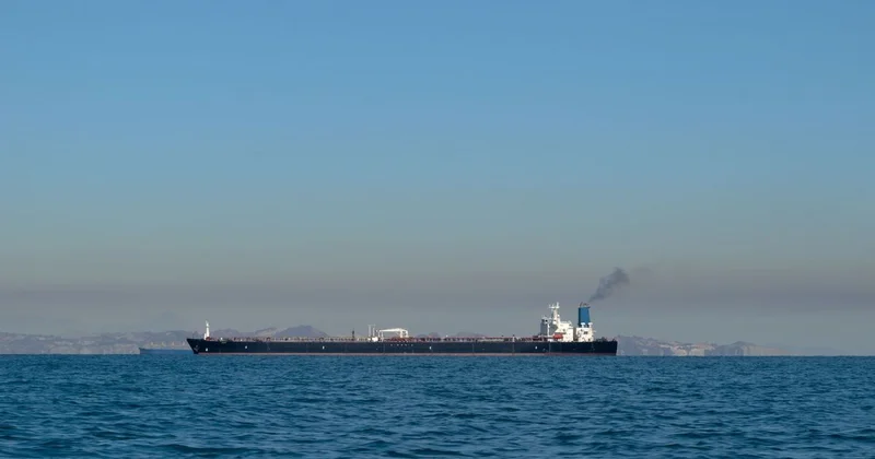 Иран хочет создать Ормузский пакт по использованию пролива