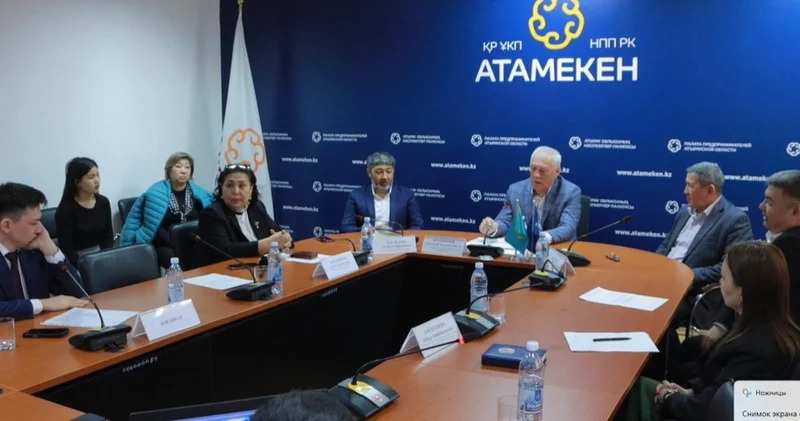 Атырауда жекеменшік мектептерді қаржыландыру мәселесі көтерілді