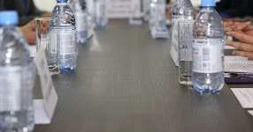 В Грузии полностью запретили продажу пластиковой посуды