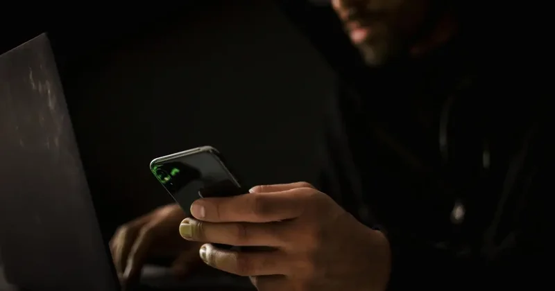 Изменение голоса и аккаунты двойники: мошенники освоили новые методы обмана казахстанцев