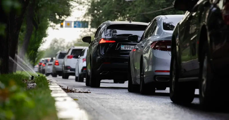 Главный плюс камер контроля средней скорости в том, что они фиксируют скорость на целом участке дороги