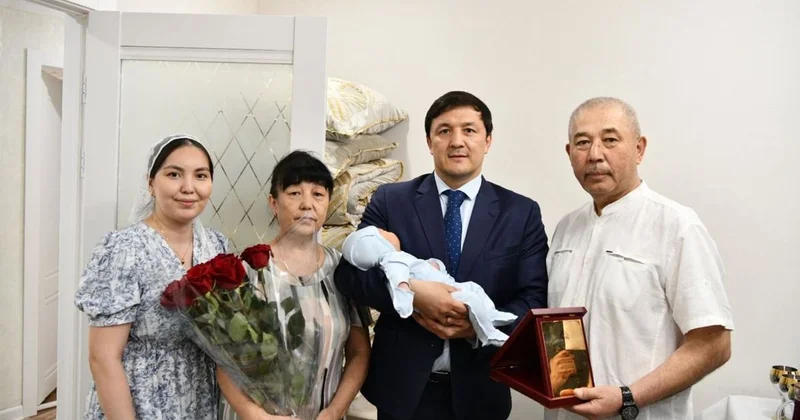 Актобе город 600 000 сердец: аким Азамат Бекет поздравил юбилейного жителя