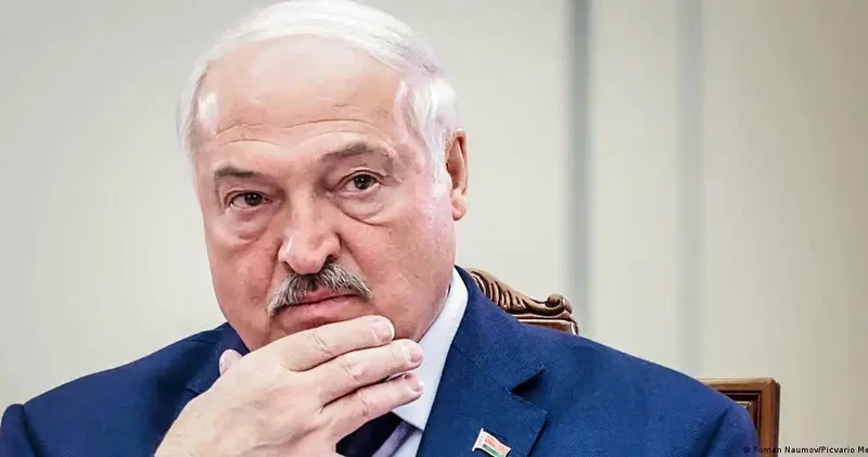 ​Лукашенко Беларусьтің соғысқа дайындалып жатқанын мәлімдеді