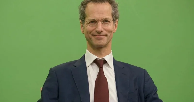 Таяу Шығыстағы соғыс стагфляцияға қалай әсер етеді британиялық сарапшы