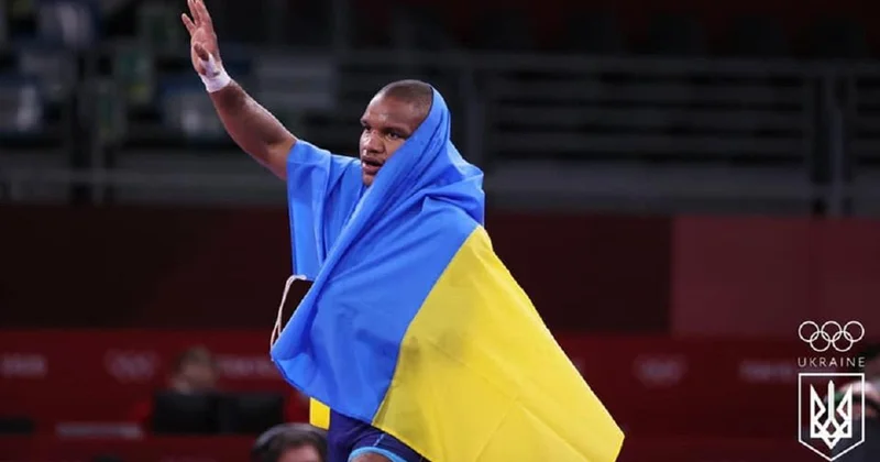 Депутат Верховной рады Украины дебютирует в ММА
