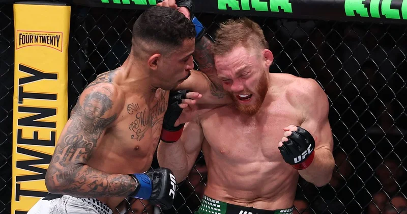 Экс чемпиона UFC в дивизионе Шавката Рахмонова жестко нокаутировали в главном бою турнира