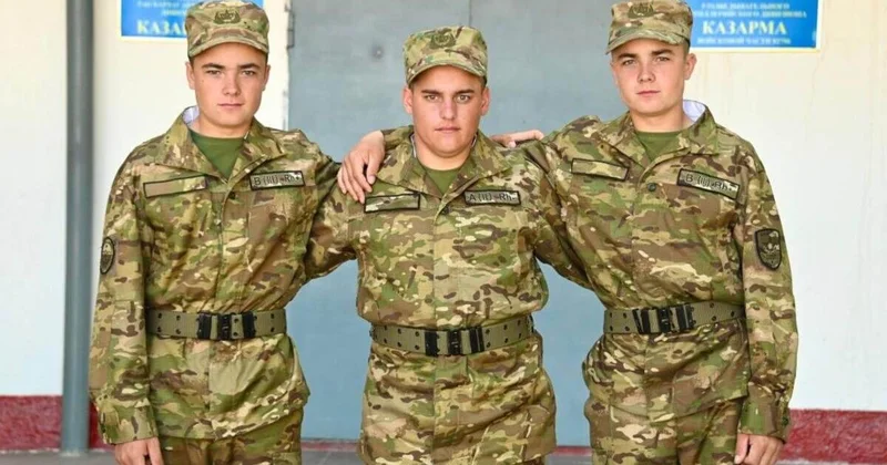 Сразу трое братьев служат в одной части в Казахстане