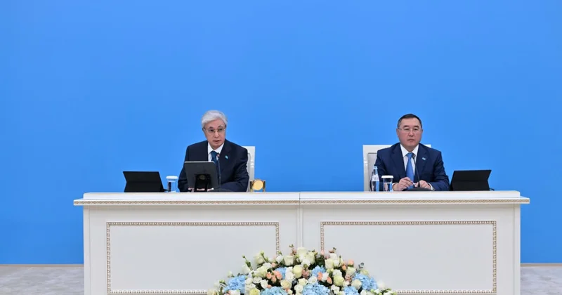 Тұрмысқа қажетті қарапайым жағдай жасалмаған: Тоқаев Алматы облысының инфрақұрылымы үшін шенеуніктерді сынға алды