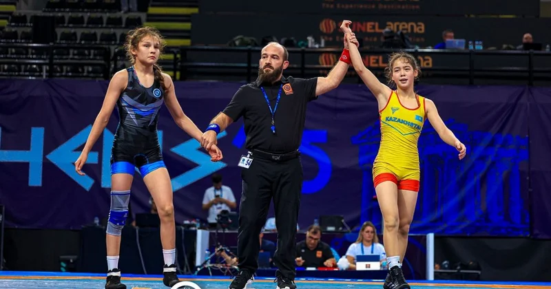 Сборная Казахстана завершила ЧМ U17 по женской борьбе с двумя медалями