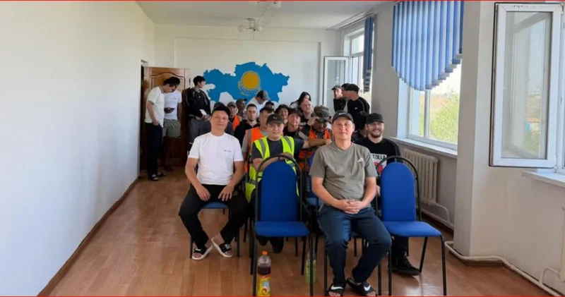 Байтақ партиясы Екібастұз теміржолшыларымен кездесті