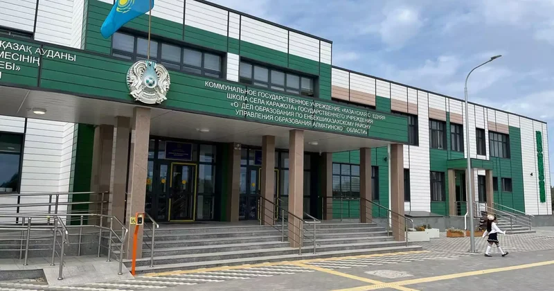 Алматы облысында жаңа мектептің жертөлесін су басты