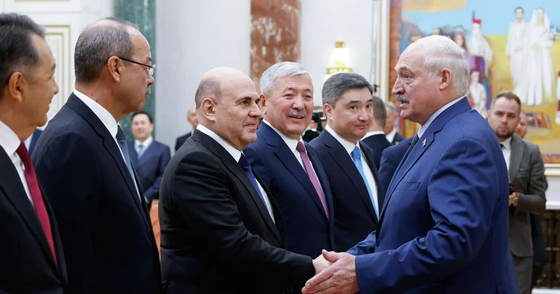 Лукашенко Украинадағы қақтығысқа қатысты ұстанымын айтты