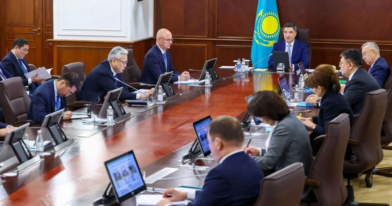 ИИ, наука и 1 000 контрактов: премьер обозначил приоритеты для промышленности