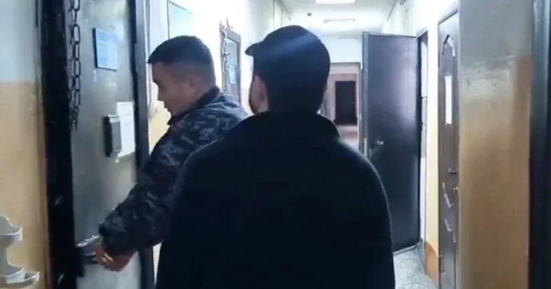 ​Семейде балағат сөз қолданған стендап блогер қамауға алынды