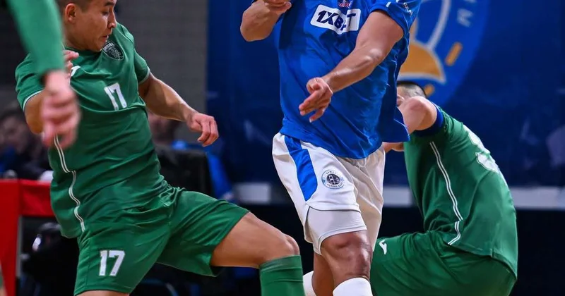 Семей сохраняет лидерство