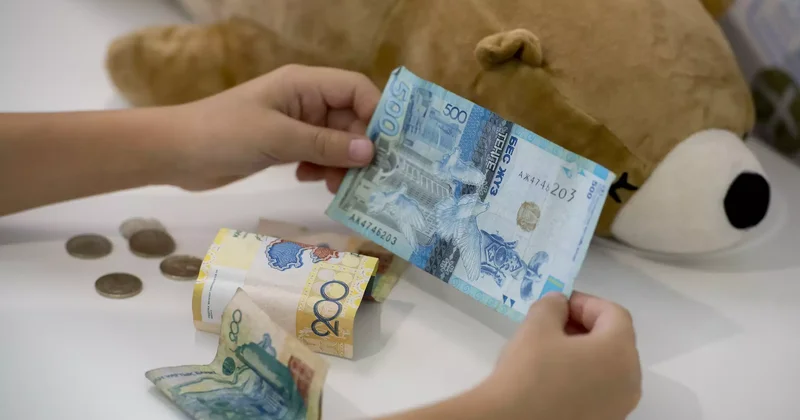 Алимент төлеудің орнына ақшаны құмар ойынға жұмсаған алматылық жауапқа тартылды