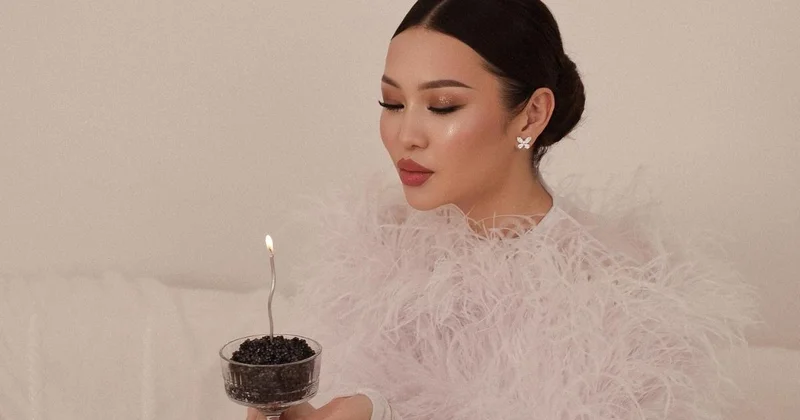 Ерке Есмахан показала, как отметила день рождения (фото)