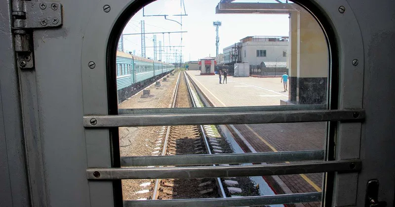 Шесть железнодорожных вокзалов обновляют в Костанайской области