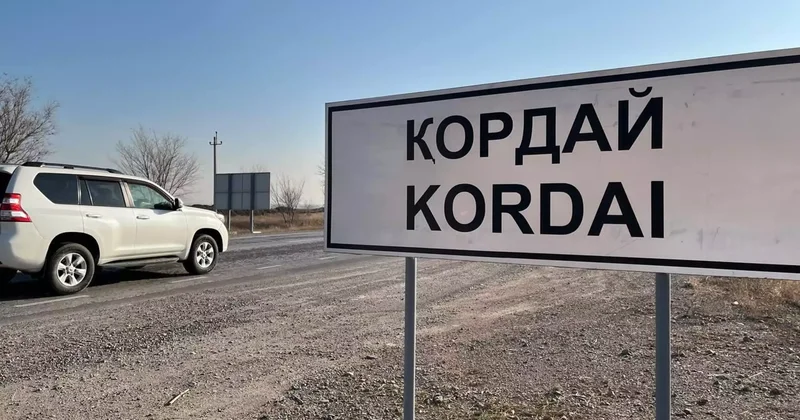 Есік алдына әкеп тастаған : 14 жастағы жүкті қыздың анасы зорлықтың қалай болғанын айтты