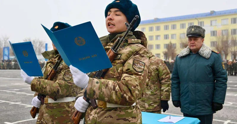 В Гвардейском гарнизоне свыше 600 солдат присягнули на верность Родине