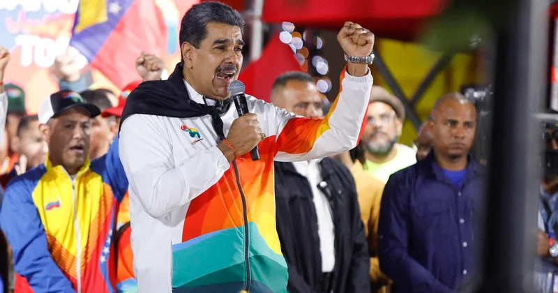 Местонахождение Мадуро неизвестно, сообщают СМИ