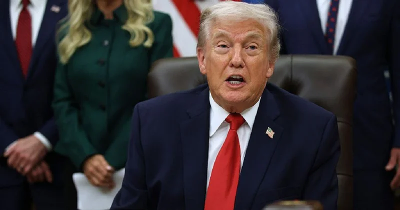 Трамп намерен получить от Гарварда миллиард долларов