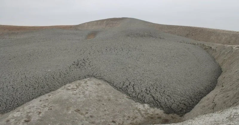 Әзербайжанда ең белсенді балшық жанартауларының бірі атқылады