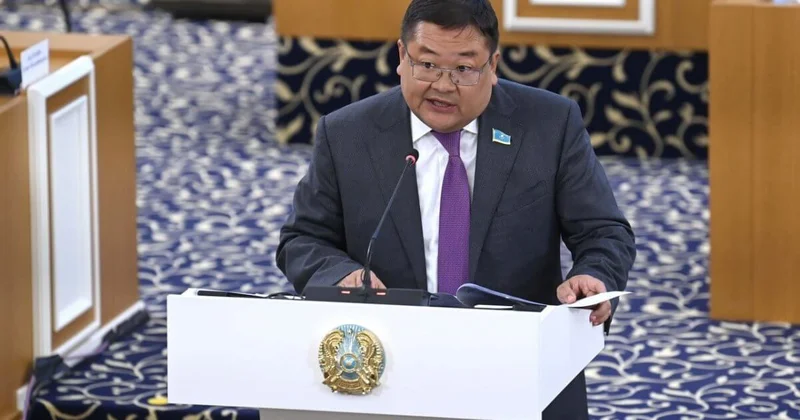 Айдос Сарым: именно сейчас формируется будущее страны