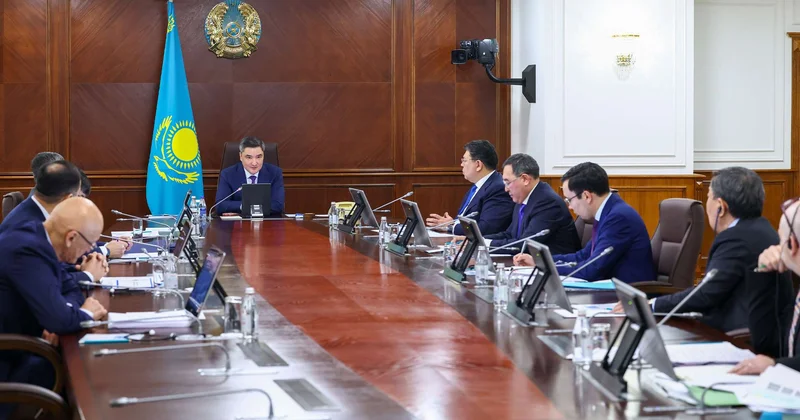 Премьер министр провел заседание Совета по развитию Alatau City
