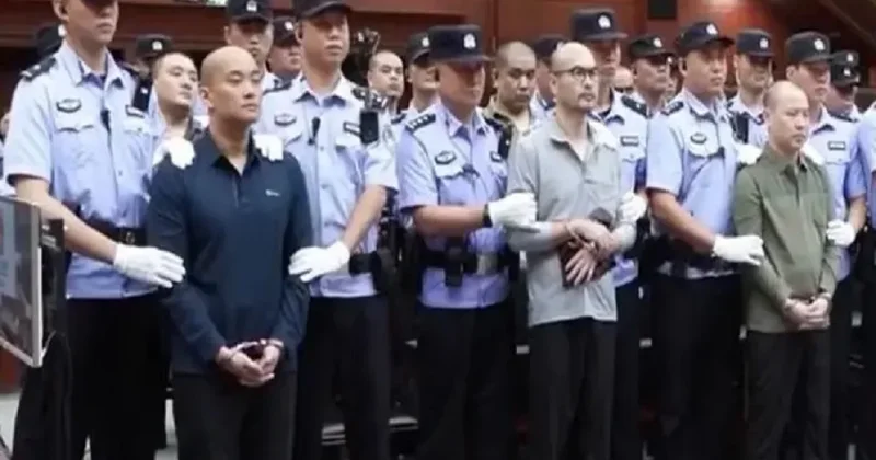 Власти Китая провели вторую массовую казнь за одну неделю