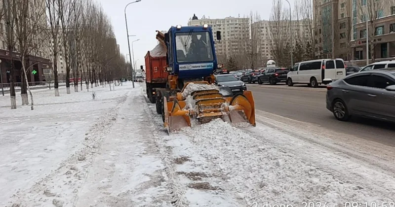 3 ақпаннан бастап Астанада қарды тазалауға үш мыңнан астам жұмысшы жұмылдырылды
