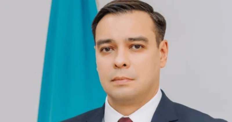 Не скатиться в фейки : Ластаев выступил с жестким заявлением о Конституции