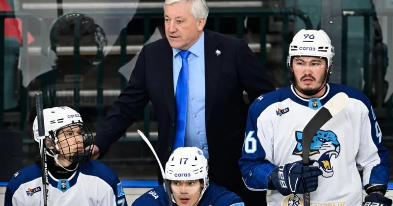 Наставник “Барыса” занял последнее место в рейтинге тренеров КХЛ