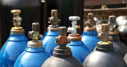 Владельцы заведений наказаны за продажу веселящего газа в Шымкенте