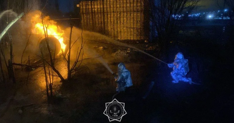 Крупный пожар после взрыва произошел на АГЗС в Актобе (видео)