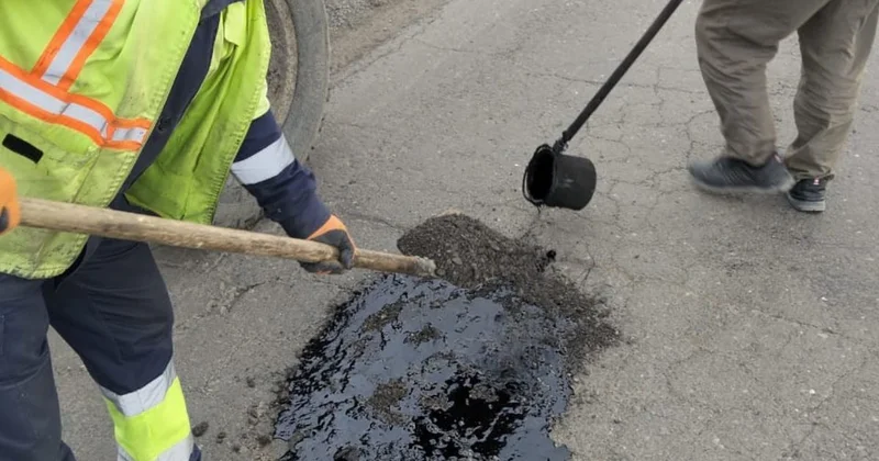 Атырау Орал жолына шағым көбейді: Үкімет жолдарды жөндеуді күшейтуді тапсырды