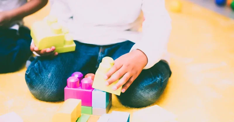 Издевательство под воспитанником коррекционного центра в Алматы расследует полиция